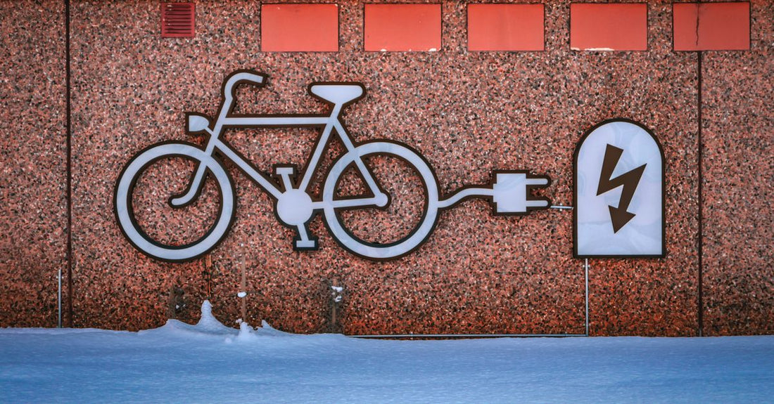 Electric bike commuting in the city